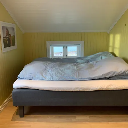 Brand New In Lofoten With Private Beach Vakantiehuis