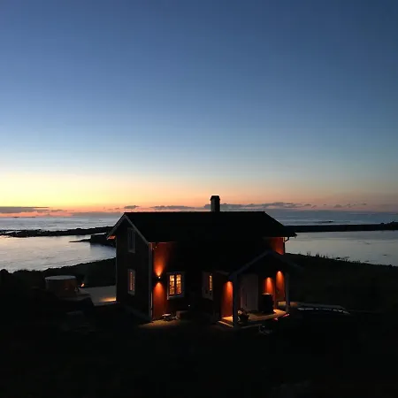 Brand New In Lofoten With Private Beach * Hov (Nordland)