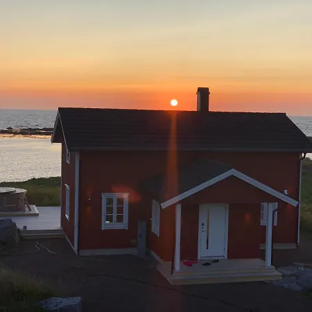 Vakantiehuis Brand New In Lofoten With Private Beach
