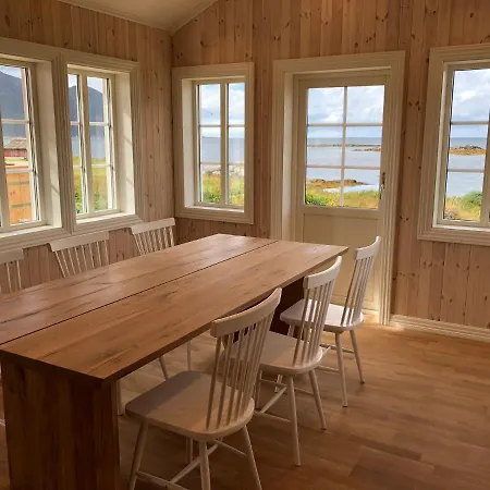 Vakantiehuis Brand New In Lofoten With Private Beach *